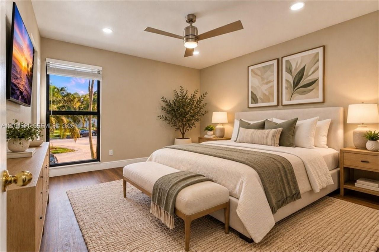 8979 Palm Tree Ln, Unit 8979, Pembroke Pines, FL 33024 Photo