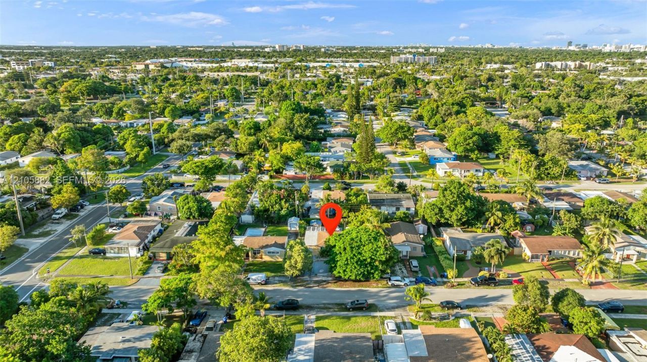 1431 NE 156th Ter, North Miami Beach, FL 33162 Photo