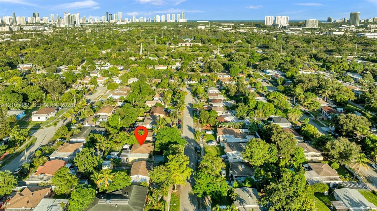 1431 NE 156th Ter, North Miami Beach, FL 33162 Photo