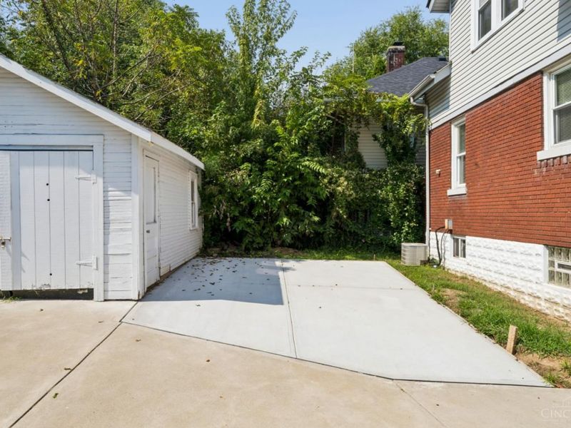 3317 Hildreth Avenue, Cincinnati, OH 45211 Photo 31