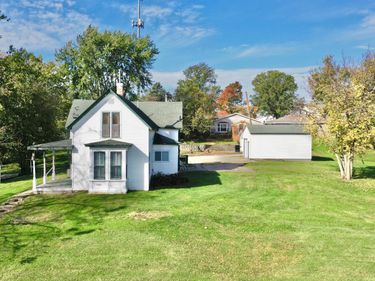 1303 BENTON Avenue, CORNING, IA 50841