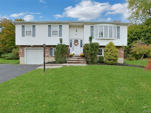 40 Lake Nanuet Drive, Nanuet, NY 10954