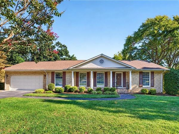 1039 Kerry Street , Asheboro, NC 27203