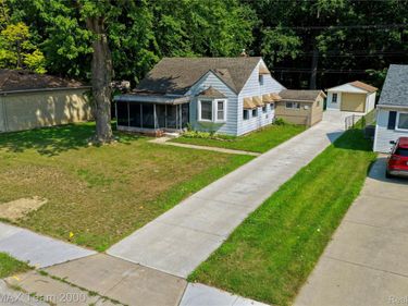 30008 Beechwood Street , Garden, Mi 48135