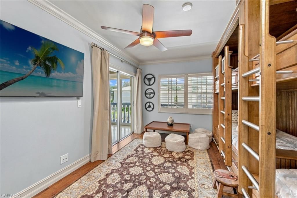 666 3rd St S, Unit 202, Naples, FL 34102 Photo