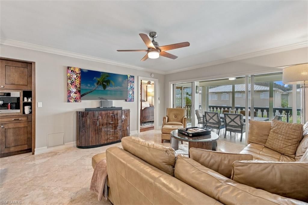 666 3rd St S, Unit 202, Naples, FL 34102 Photo