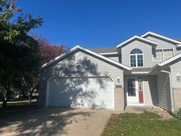2317 Viola Heights Drive NE, Rochester, MN 55906