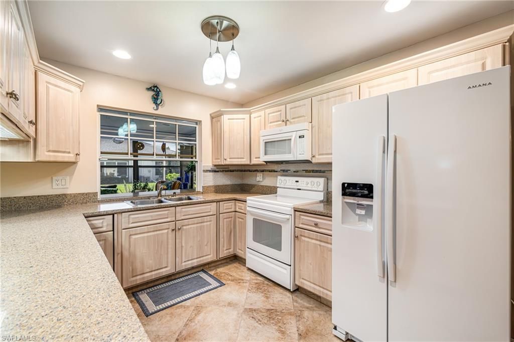 1226 Hazeltine Dr , Fort Myers, FL 33919 Photo