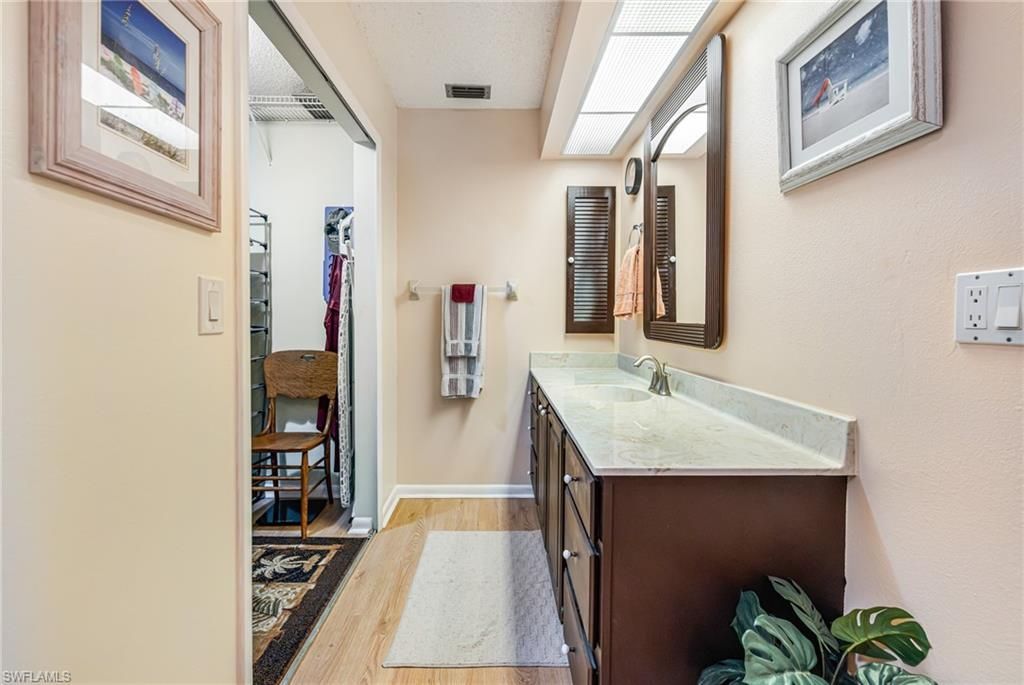 1226 Hazeltine Dr , Fort Myers, FL 33919 Photo