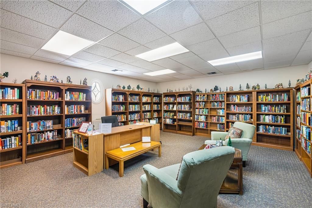 1226 Hazeltine Dr , Fort Myers, FL 33919 Photo