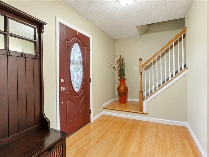 332 Stone Ridge Lane, Monroe, OH 45050 Photo 7