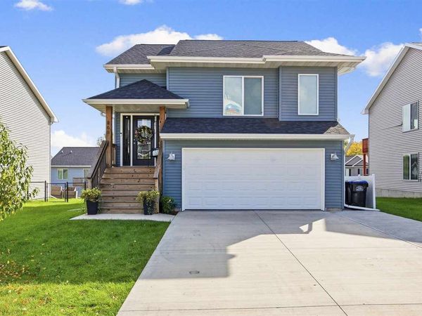 866 Nye Way, Coralville, IA 52241