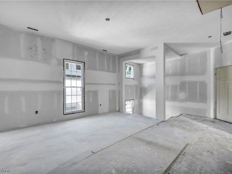 1803 Brevier Avenue, Cleveland, OH 44113 Photo 24