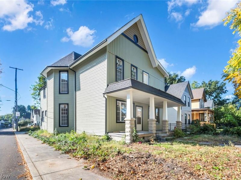 1803 Brevier Avenue, Cleveland, OH 44113 Photo 4