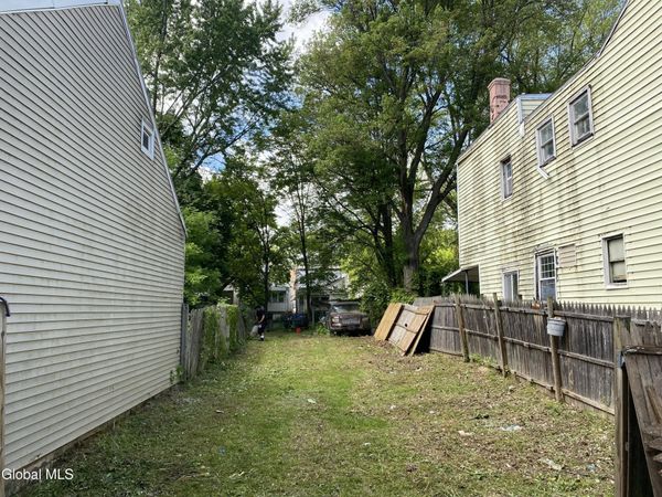 464 3rd Street, Albany, NY 12206
