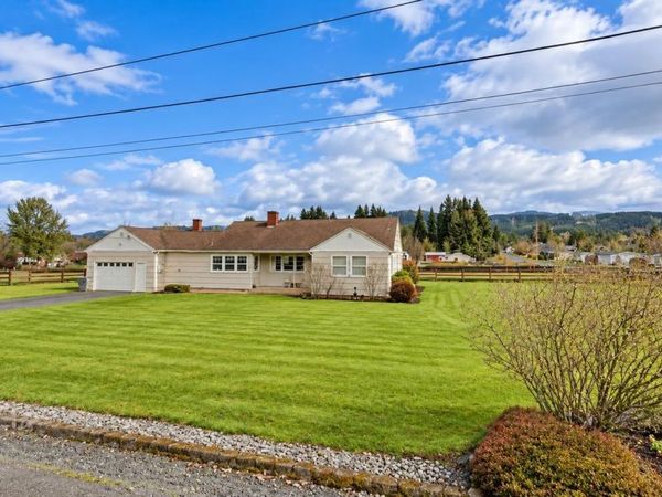 4890 Airport Rd, Sweet Home, OR 97386