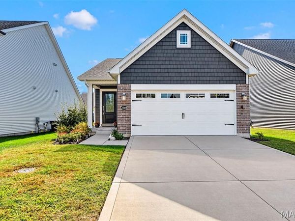 2369 Windswept Farms Drive , Eureka, MO 63025