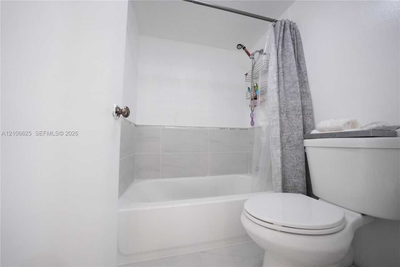 21121 SW 85th Ave, Unit 117, Cutler Bay, FL 33189 Photo