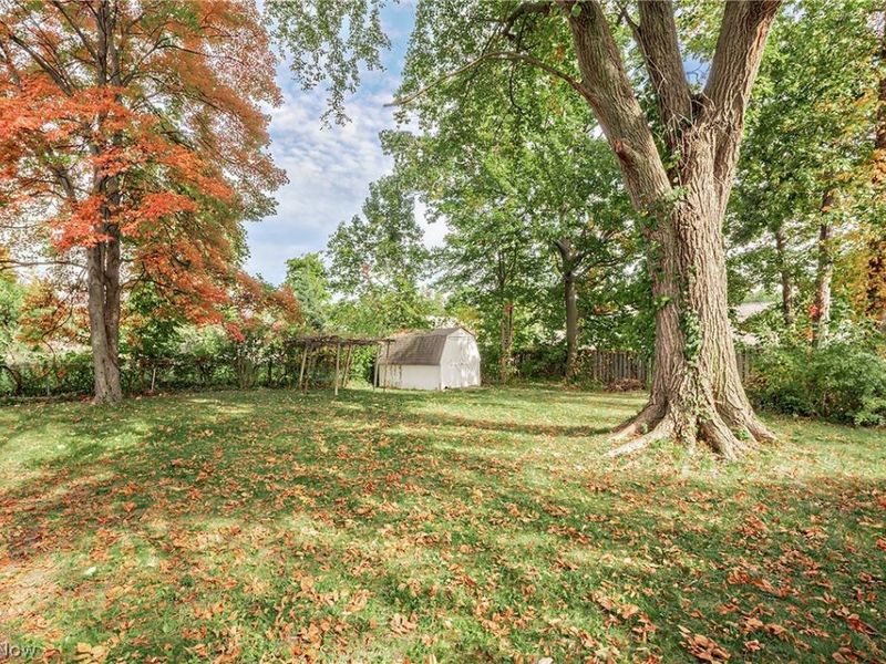 5613 Reef Road, Mentor on the Lake, OH 44060 Photo 18
