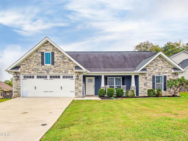 101 Jason Hovater Way, Clinton, TN 37716