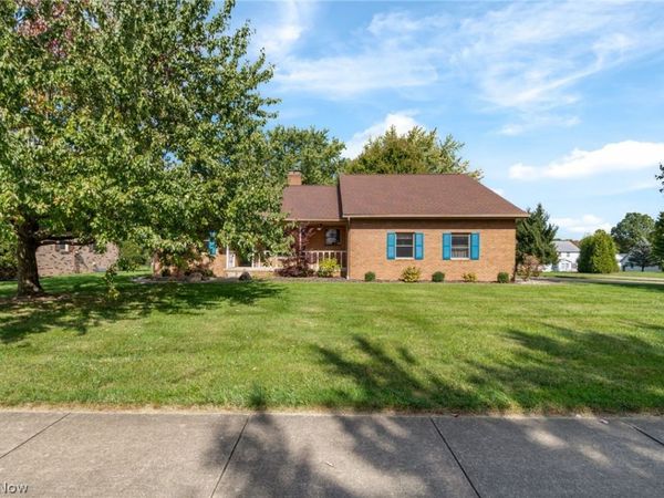 224 Tanglewood Drive , Dalton, OH 44618