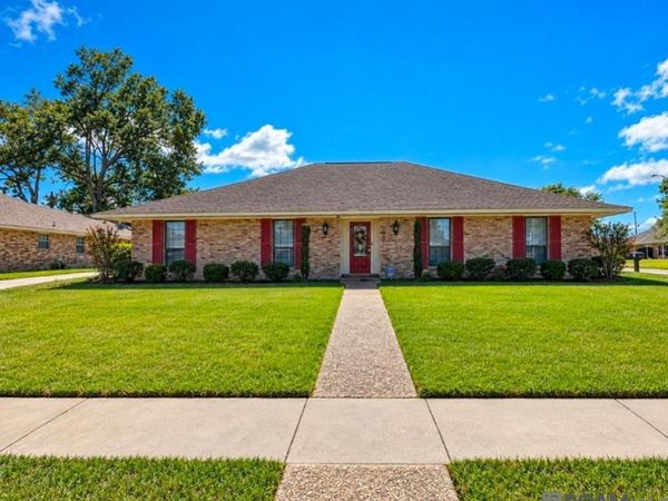 9492 Mesa Verde Ave, Baton Rouge, LA 70814