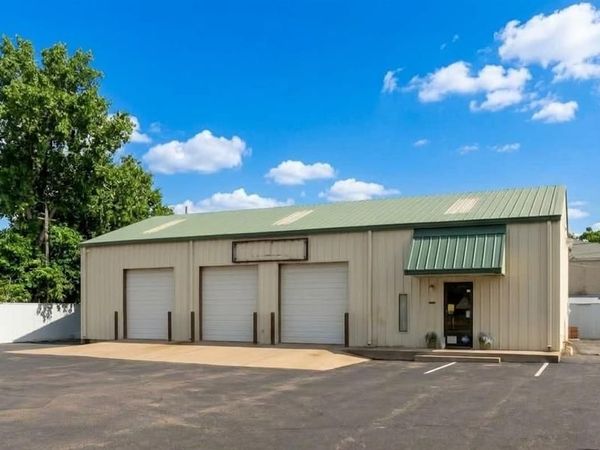 3807 N Donald Avenue, Bethany, OK 73008