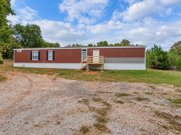 332707 E Caprock Drive, Wellston, OK 74881