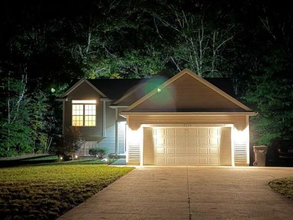 13244 128th Avenue, Grand Haven, MI 49417