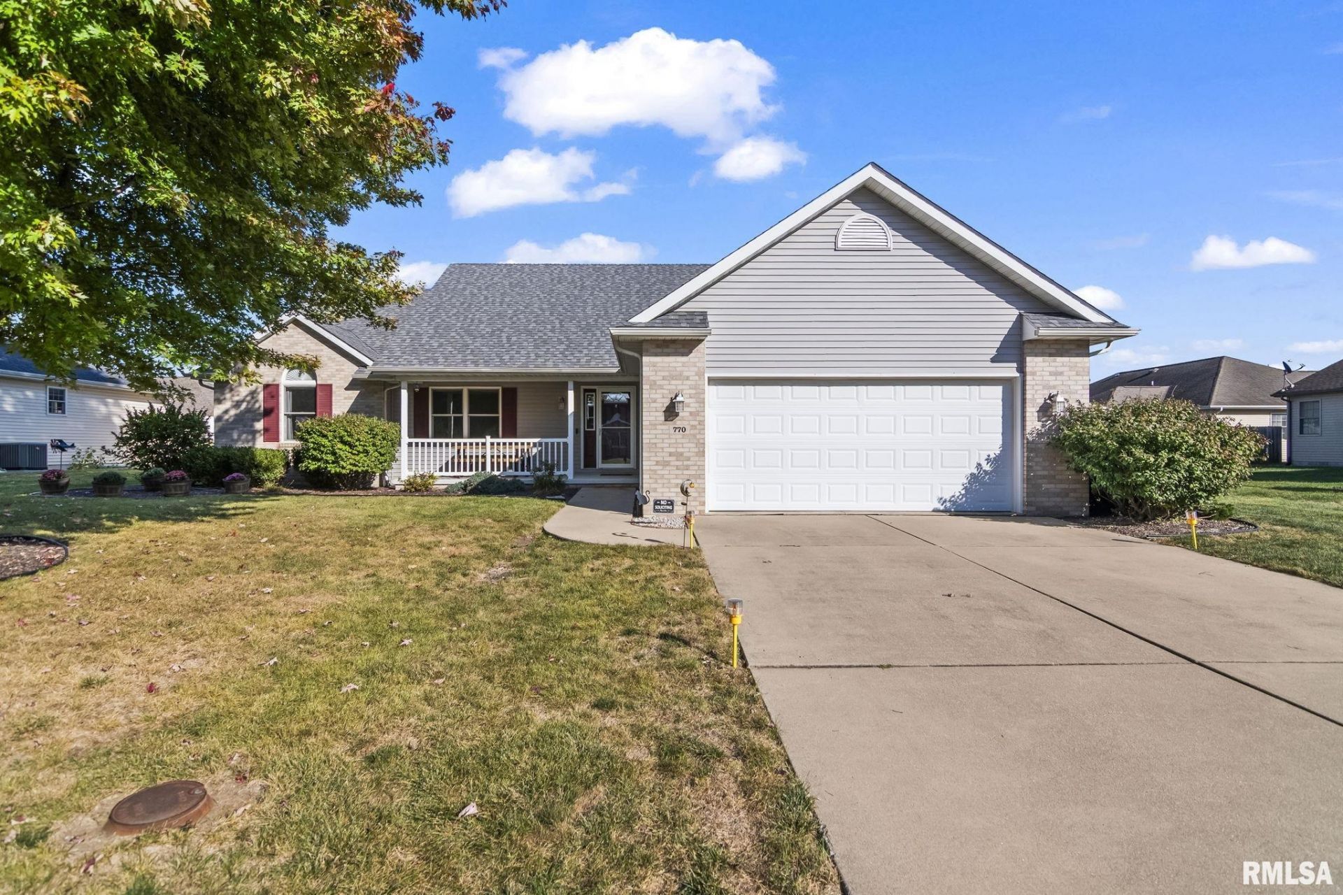 770 Timber Edge Drive, Sherman, IL 62684 Main Photo