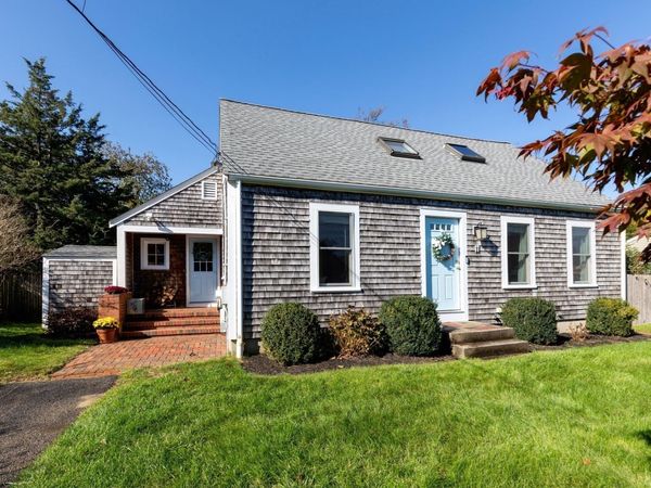 11 Marshview Dr, Marshfield, MA 02050