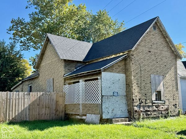 1538 Walnut Street, Anderson, IN 46016