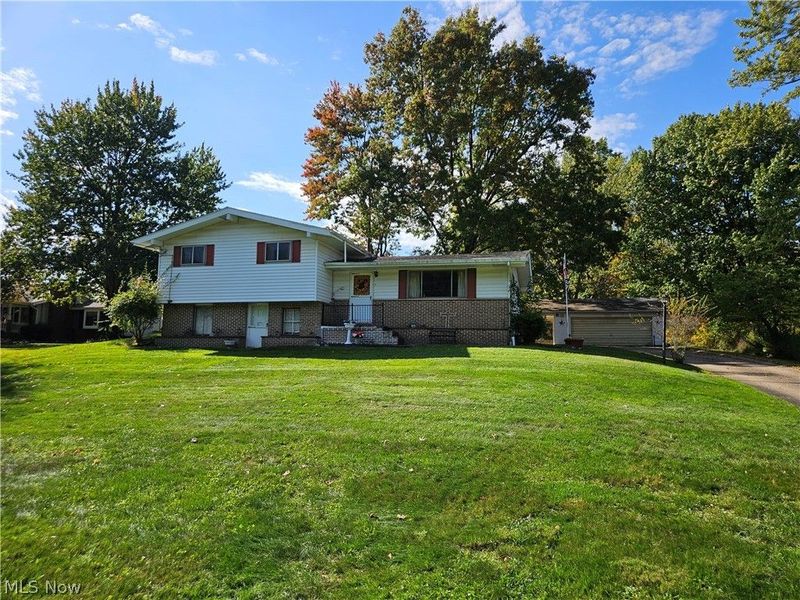 414 Broadview Road, Tallmadge, OH 44278 Photo 2
