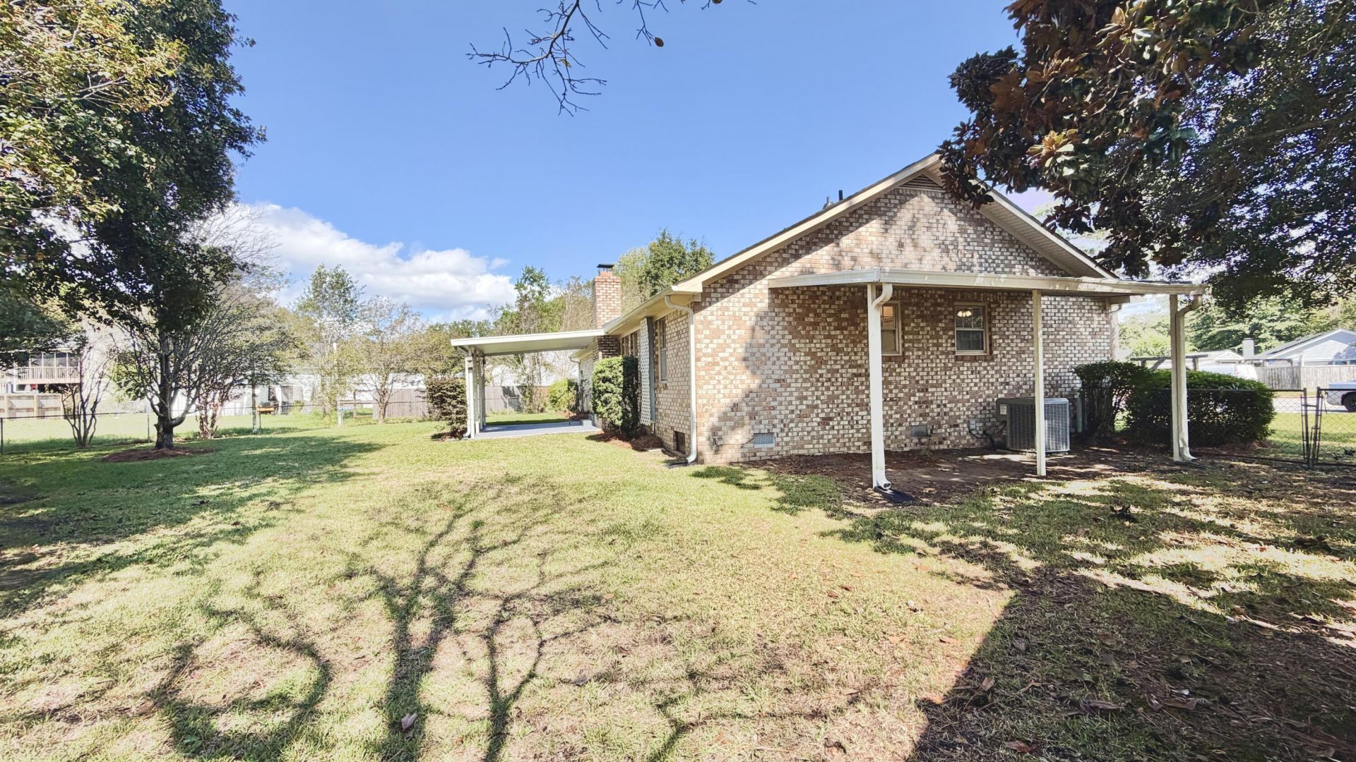 104 Stuart Court Photo 38