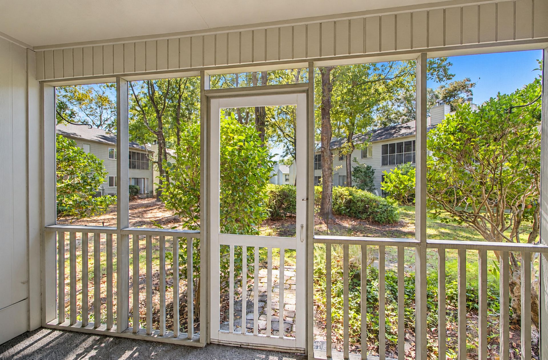 1203 Village Creek Lane Photo 33