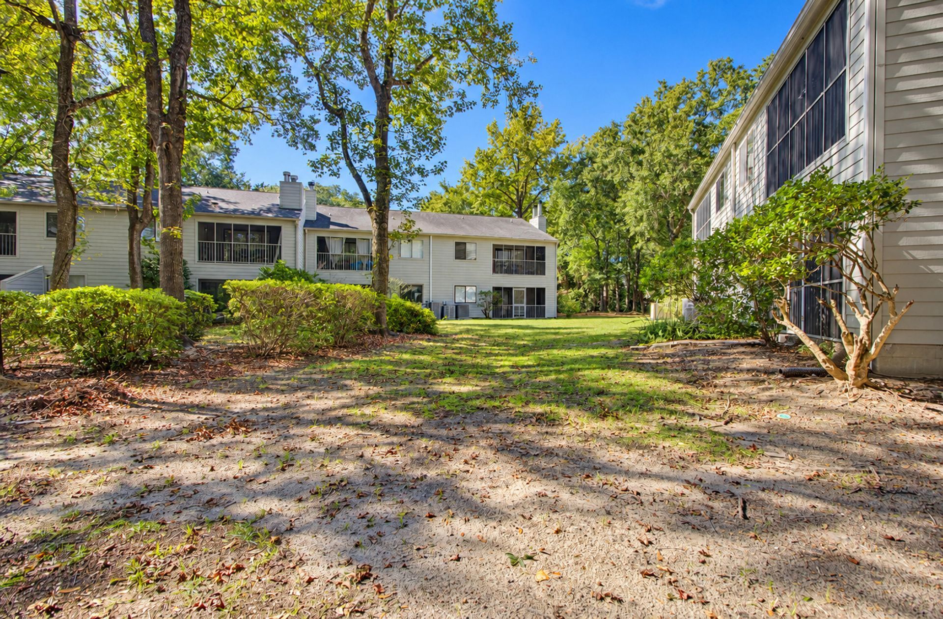 1203 Village Creek Lane Photo 35