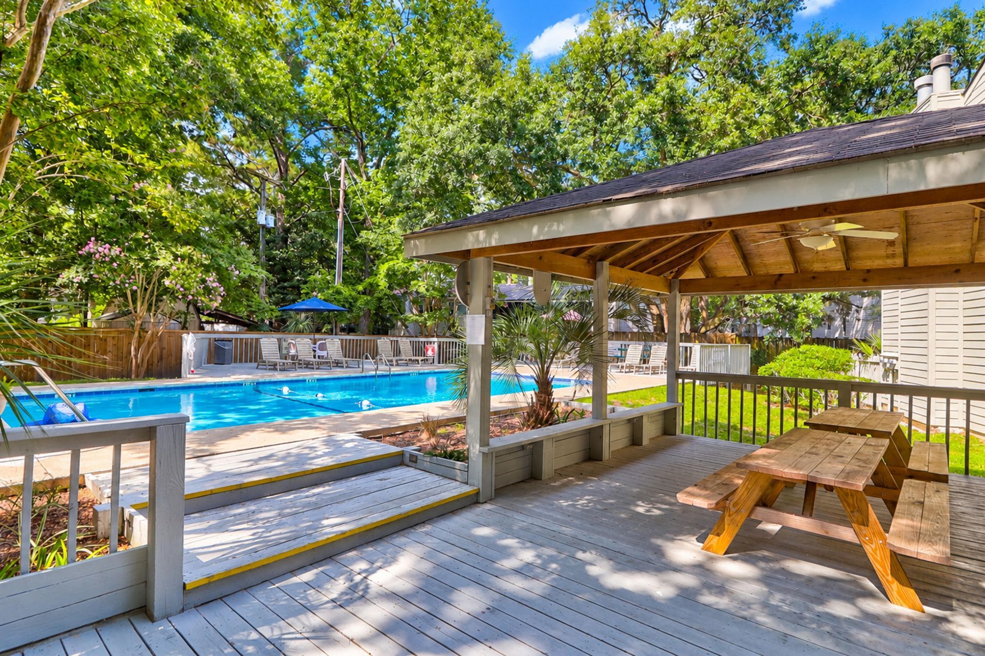 1203 Village Creek Lane Photo 37