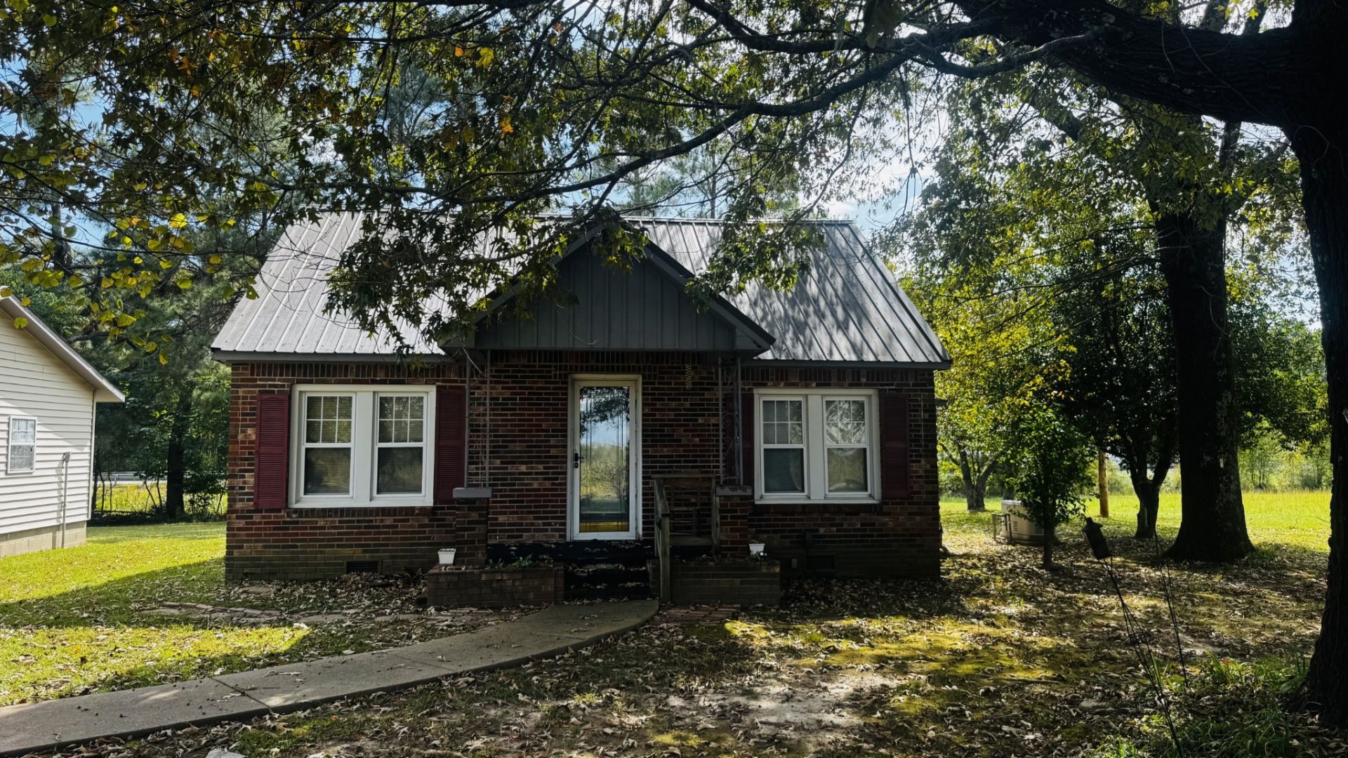 1210 Garton Rd , Burns, TN 37029 Main Photo