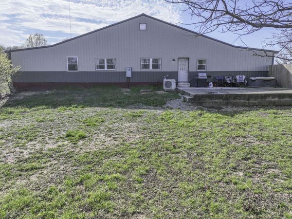 2052r State Highway Jj , Stoutland, MO 65567