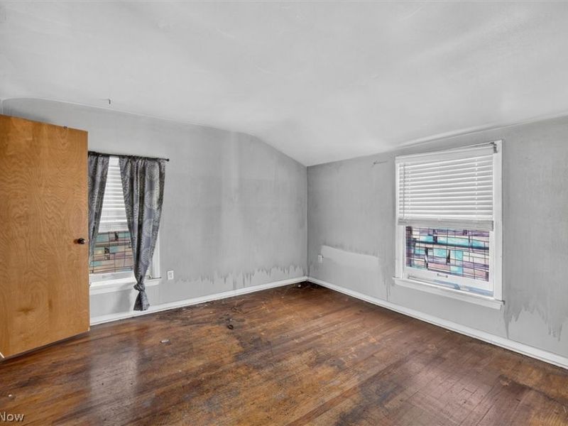 304 E 248th Street, Euclid, OH 44123 Photo 14