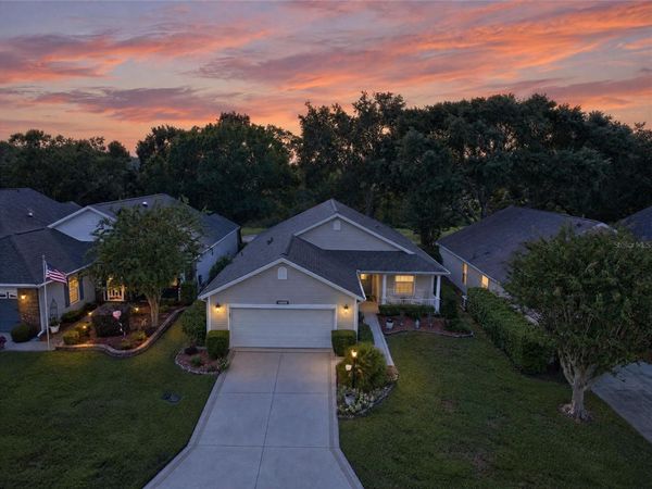 25005 CRANES ROOST CIRCLE , LEESBURG, FL 34748