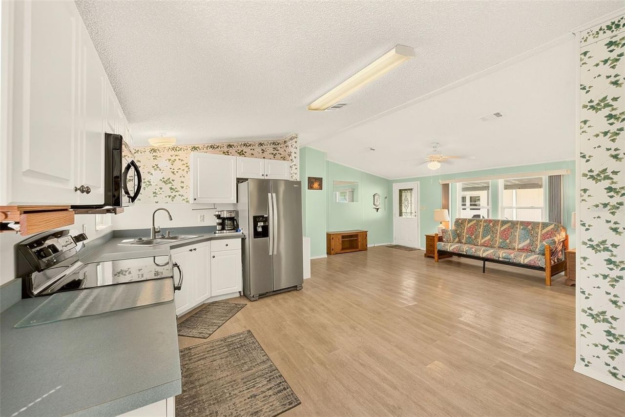 980 7th Street Nw, Unit 43, Largo, FL 33770 Photo