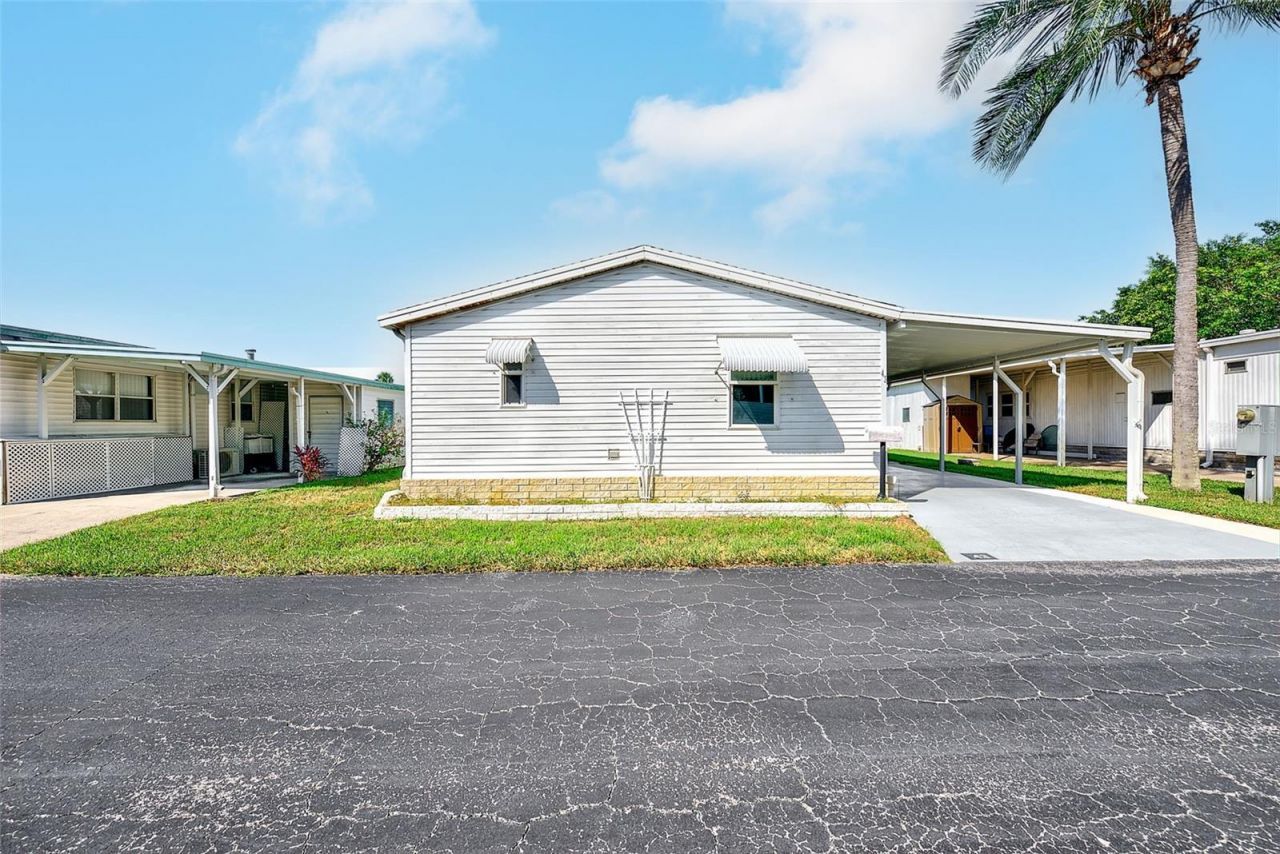 980 7th Street Nw, Unit 43, Largo, FL 33770 Photo