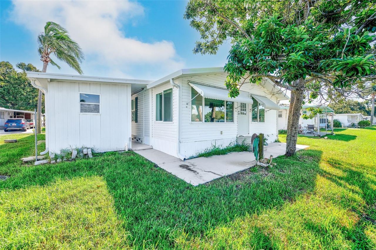 980 7th Street Nw, Unit 43, Largo, FL 33770 Photo