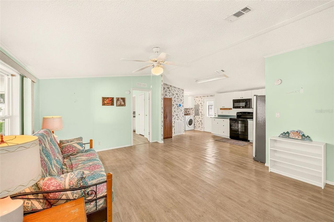 980 7th Street Nw, Unit 43, Largo, FL 33770 Photo
