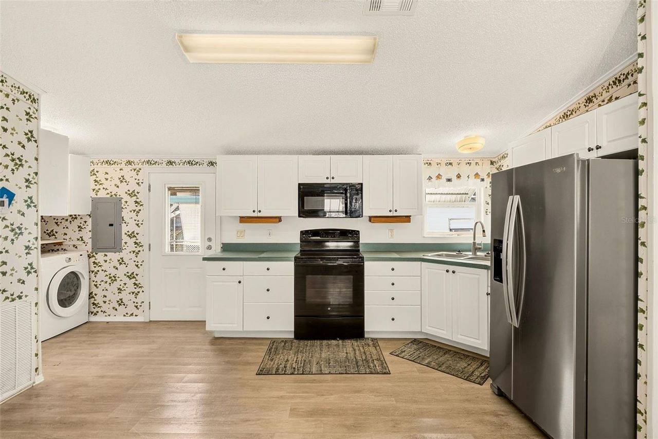 980 7th Street Nw, Unit 43, Largo, FL 33770 Photo