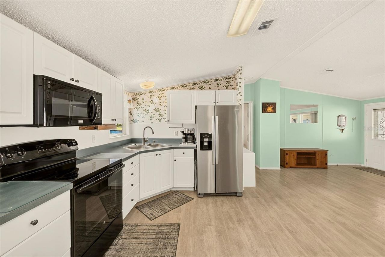 980 7th Street Nw, Unit 43, Largo, FL 33770 Photo