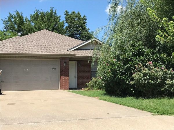 2794 Granny Smith Avenue, Springdale, AR 72764