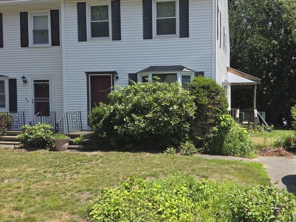 6 Riverbank Circle, Unit 6, Haverhill, MA 01835