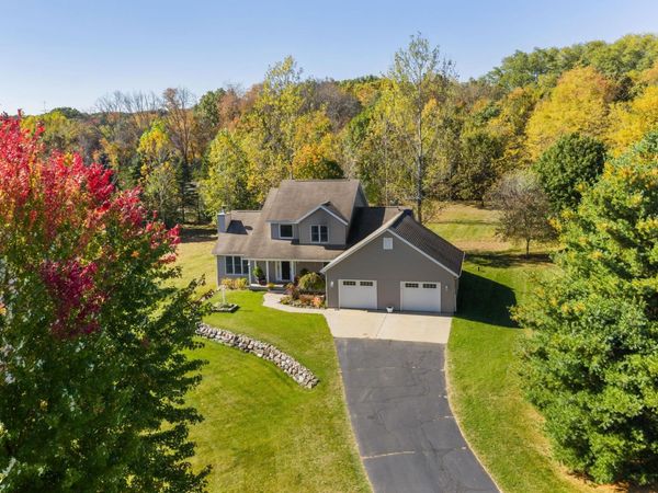 S3625 Pine Knoll Court, Baraboo, WI 53913